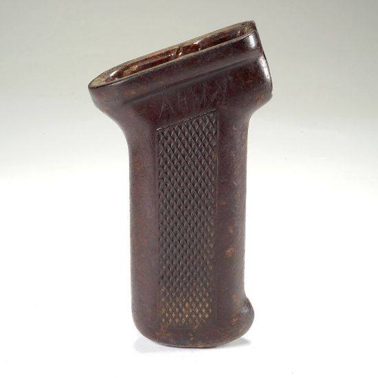 Picture of ROMANIAN BAKELITE PISTOL GRIP