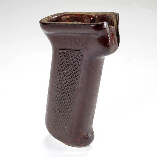 Picture of ROMANIAN BAKELITE PISTOL GRIP