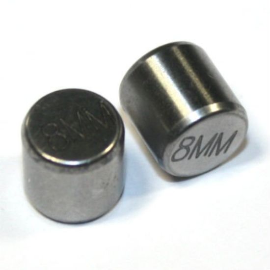 Picture of HK STANDARD 8MM ROLLER NEW