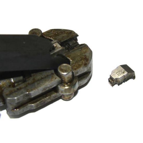Picture of MG MULTI TOOL NEW IN WRAP