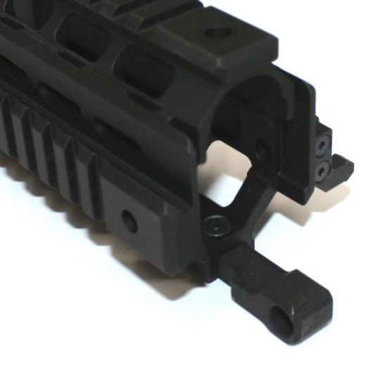 Picture of B&T SIG SG 552/553 QUAD RAIL HANDGUARD NEW