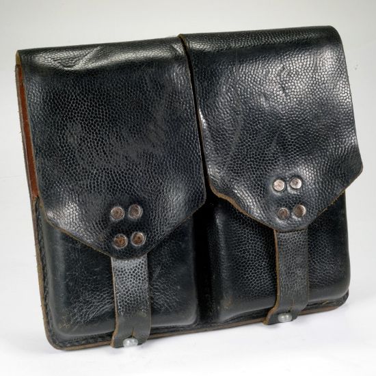 Picture of FAL LEATHER DUAL MAG POUCH, AUSTRIAN G-VG