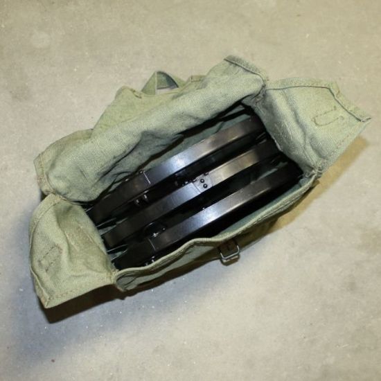 Picture of DP28 DPM 3-DRUM POUCH, POLISH, UNISSUED