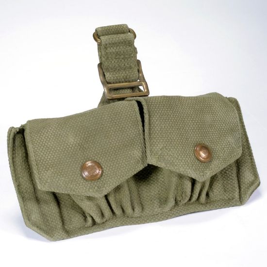 Picture of BRITISH WWII ENFIELD CARTRIDGE POUCH