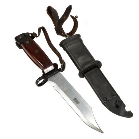 Picture of POLISH TYPE-2 AKM AK74 TANTAL BAKELITE BAYONET, RADOM