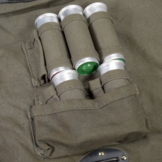 Picture of RUSSIAN 26.5MM FLARE GUN POUCH