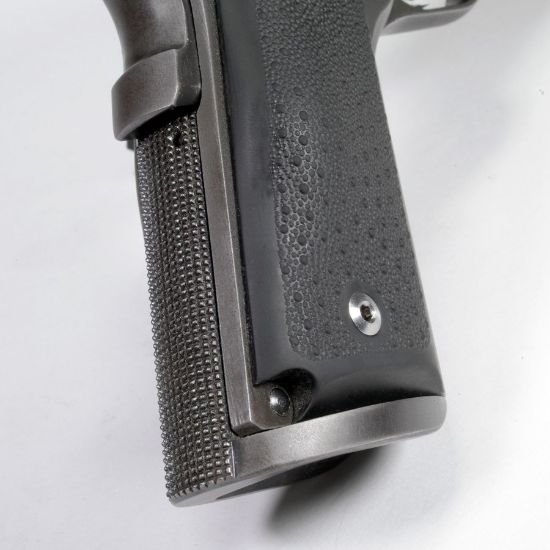 Picture of WILSON COMBAT BULLET PROOF ONE-PIECE MAGWELL, FULL SIZE, BLUED