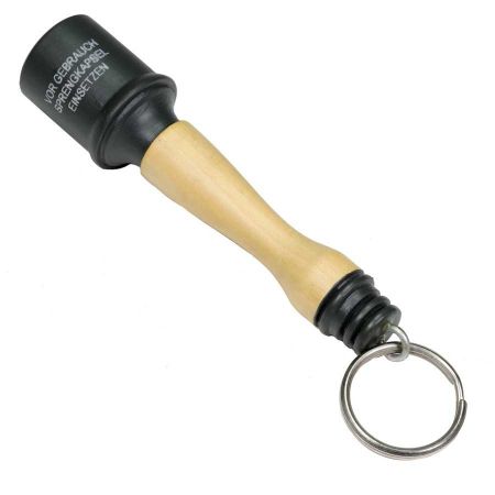 Picture of GERMAN REPRO WOOD M1924 GRENADE KEY CHAIN