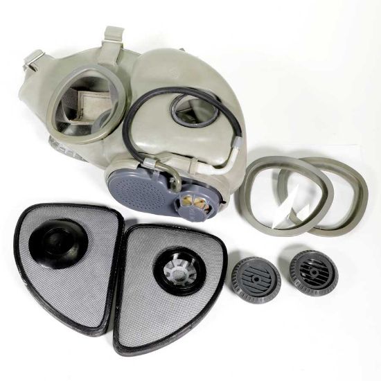 Czech M10M Gas Mask Kit with Filter and Case, Surplus, PLT-CZ-M10M, PLT-W12-B, RTG Parts