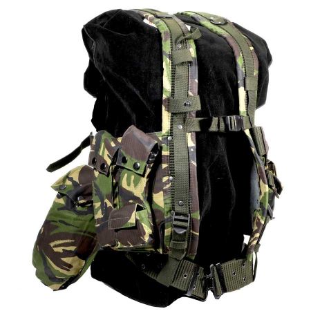 Picture of ROMANIAN CAMO TACTICAL VEST LIKE NEW