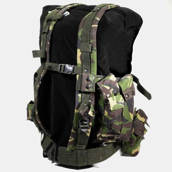 Picture of ROMANIAN CAMO TACTICAL VEST LIKE NEW