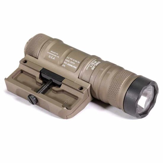 Picture of CLOUD DEFENSIVE OWL 1250 LUMENS WEAPON LIGHT, FDE
