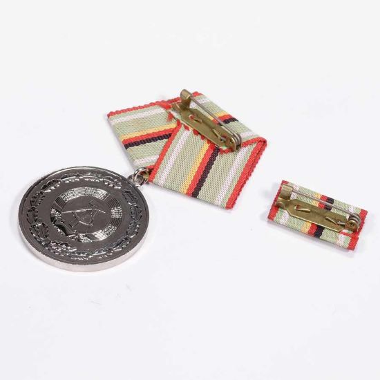 Picture of EAST GERMAN DDR MDI SILVER MERIT MEDAL 