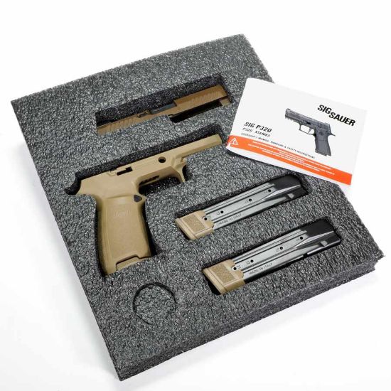 Picture of SIG CALIBER X-CHANGE KIT 9MM P320-M18, COYOTE FINISH, INCLUDES THREE MAGS