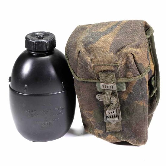 Picture of BRITISH BLACK CANTEEN WITH CAMO POUCH