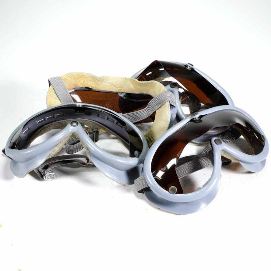 Picture of GERMAN BUNDESWEHR GREY GOGGLES W/ SUN SHADE