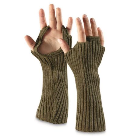 Picture of DUTCH OD WOOL WRISTLET, NOS