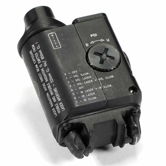Picture of SUREFIRE XVL2-IRC PISTOL AND CARBINE LASER / LIGHT MODULE, BLK