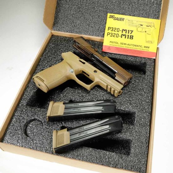 Picture of SIG CALIBER X-CHANGE KIT 9MM P320-M17, COYOTE FINISH, INCLUDES THREE MAGS