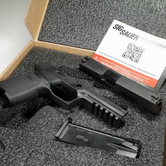 Picture of SIG CALIBER X-CHANGE KIT P320 .357SIG, BLACK FINISH, ONE 14RD MAG