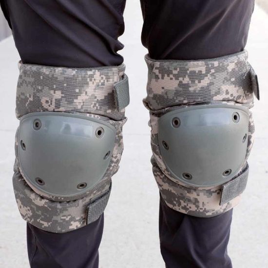 USGI ACU Camo Knee Pads New, Size Large, AT-Digital, BIN-44, RTG Parts