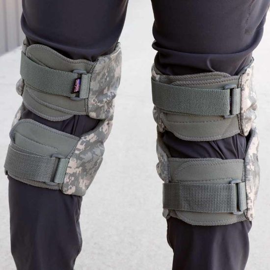 USGI ACU Camo Knee Pads New, Size Large, AT-Digital, BIN-44, RTG Parts