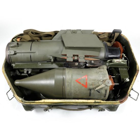 Picture of SUITCASE SAGGER 9M14 MALYUTKA AT-3 INERT MISSILE W/ CASE