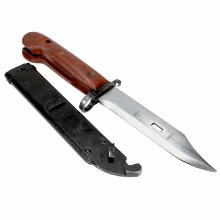 Picture of POLISH AKM TYPE 1 BAYONET, ORANGE BAKELITE GRIP, FITS STAMPED AK47 AKM AK74, G-VG