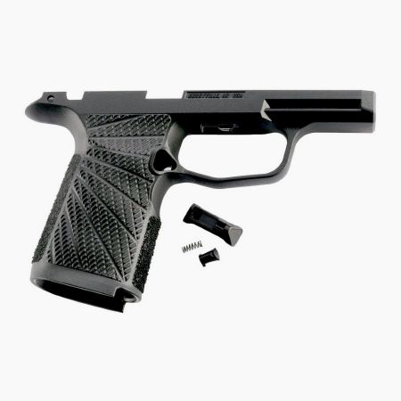 Picture of WILSON COMBAT GRIP MODULE, FITS SIG P365XL W/ SAFETY, BLACK