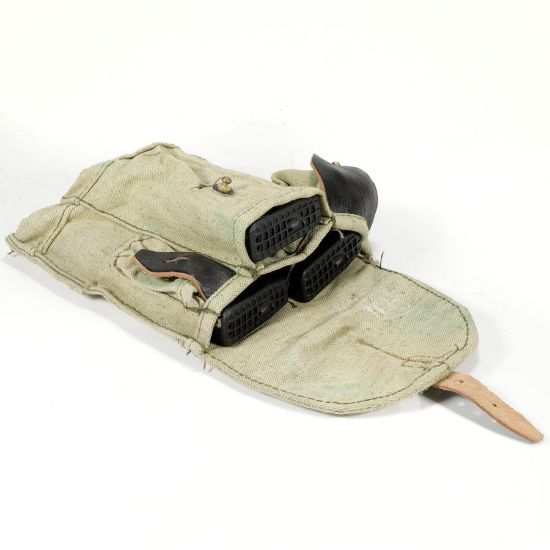 Picture of AK47 RUSSIAN 3-CELL MAG POUCH, LAST VERSION