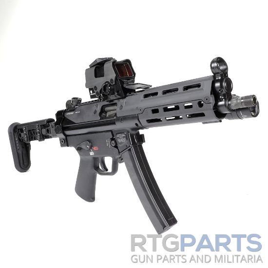 Picture of UTG PRO MP5 M-LOK HANDGUARD WITH PICATINNY RECEIVER COVER 
