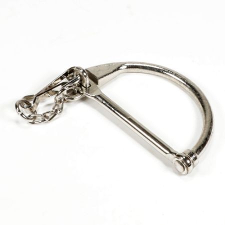 Picture of GERMAN ARMY ISSUE DUFFLE BAG LOCK NEW, WITH CHAIN AND KARABINER