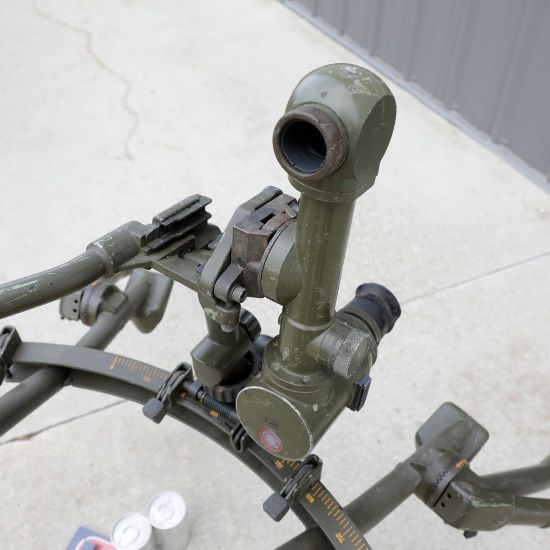 Picture of HK21E HK23E TRIPOD, FIELD MOUNT, MODEL 1102