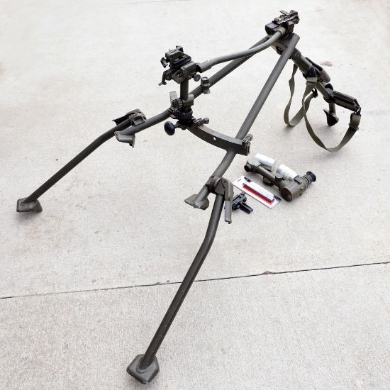 Picture of HK21E HK23E TRIPOD, FIELD MOUNT, MODEL 1102