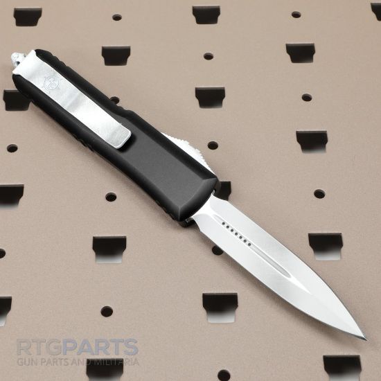 Picture of MICROTECH UTX-85 STEAMBOAT WILLIE D/E OTF AUTOMATIC KNIFE, BLACK, 3.125 INCH, DISTRESSED WHITE, 232-1SB
