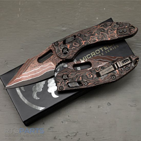 Picture of MICROTECH STITCH, S/E, RAM-LOK, BAKER FORGE DAMASCUS, PROTECH COMPOSITES LIVE WIRE CARBON SCALES, 3.7 INCH, 169RL-16MS1