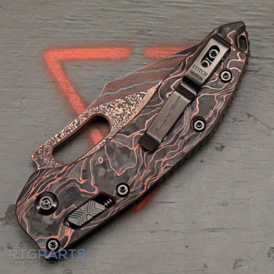 Picture of MICROTECH STITCH, S/E, RAM-LOK, BAKER FORGE DAMASCUS, PROTECH COMPOSITES LIVE WIRE CARBON SCALES, 3.7 INCH, 169RL-16MS1