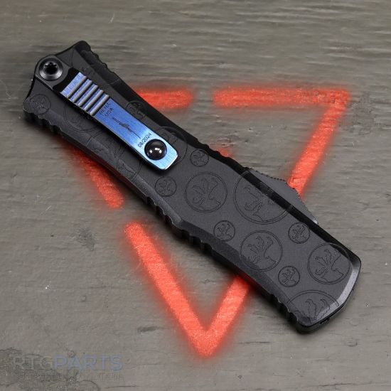 Picture of MICROTECH HERA II MINI SIGNATURE SERIES, S/E RECURVE OTF, BLUE SPIROGRAPH DAMASCUS, CLAW BURST DEEP ENGRAVED, 3 INCH, 1705M-16MS1