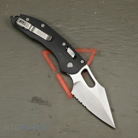 Picture of MICROTECH STITCH, S/E, RAM-LOK, BLACK FLUTED G10, 3.7 INCH, STONEWASH, SERRATED, 169RL-11FLGTBK