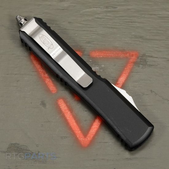 Picture of MICROTECH ULTRATECH, S/E OTF, BLACK, 3.4 INCH, STONEWASH, PARTIAL SERRATED, 121-11