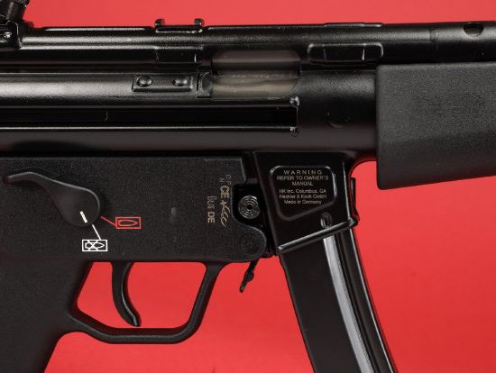 Picture of HK SP5 81000477 NEW IN BOX WITH SB-TACTICAL SIDE FOLDING BRACE