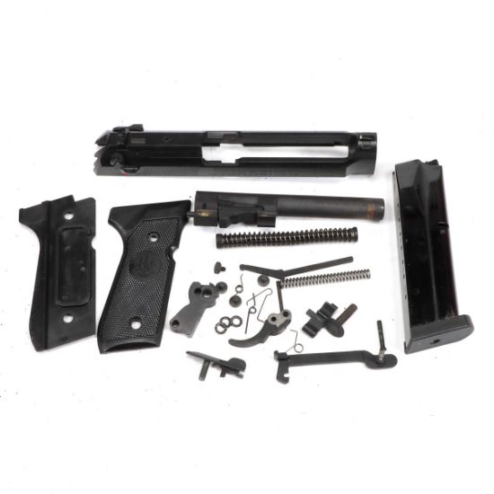 Picture of BERETTA 92A1 PARTS KIT WITH MAG
