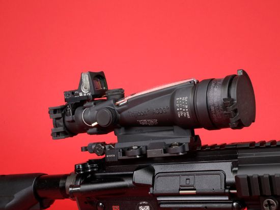 Picture of HK LIMITED EDITION M27 DEPLOYMENT KIT 81000930 W/ TRIJICON, KAC, HARRIS, NEW IN BOX