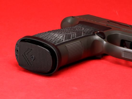 Picture of SIG SAUER P365 AXG LEGION COMP 3X17RD MAGS NIB, 365AXGCA-9-LEGION