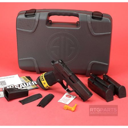 Picture of SIG SAUER P365 XMACRO TACOPS, 4X17RD MAGS, PERFECT CARRY GUN