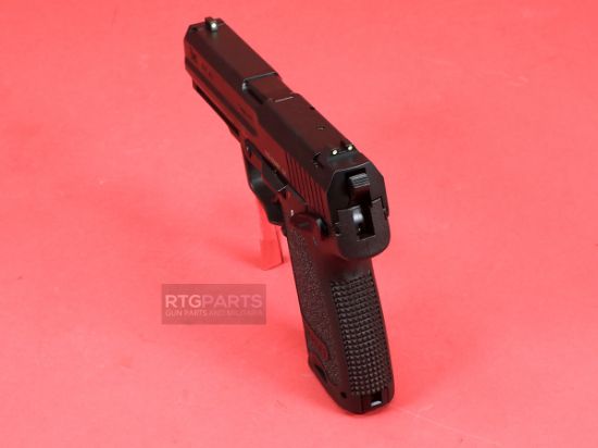 Picture of HK P8 A1, DA/SA 9MM, BUNDESWEHR VERSION OF THE USP, LETTER OF AUTHENTICITY