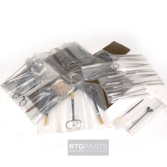 Picture of CZECH M72 27-PIECE MEDICAL KIT W/ KHAKI BOX NOS