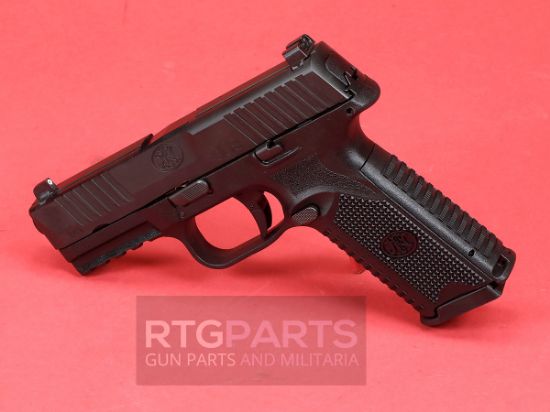 Picture of FN 509 NMS 9MM 4", GREEN TRITIUM NIGHT SIGHTS, 3X17RD MAGS, 66-100155