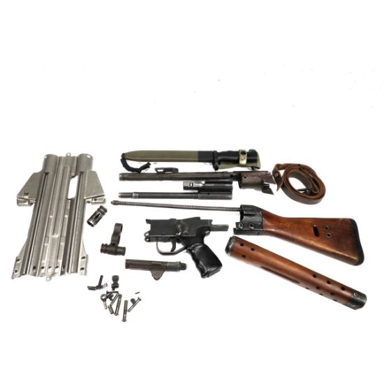 Picture of CETME C PARTS KIT WITH FLAT, BAYONET & LUG, SLING
