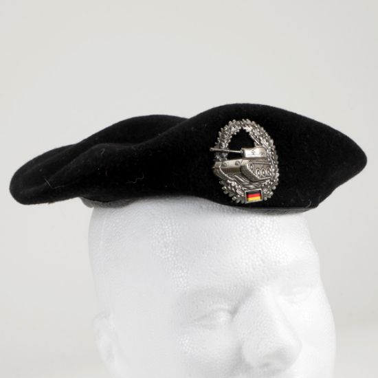 Picture of GERMAN BUNDESWEHR PANZERTRUPPE BLACK BERET, SIZE 57